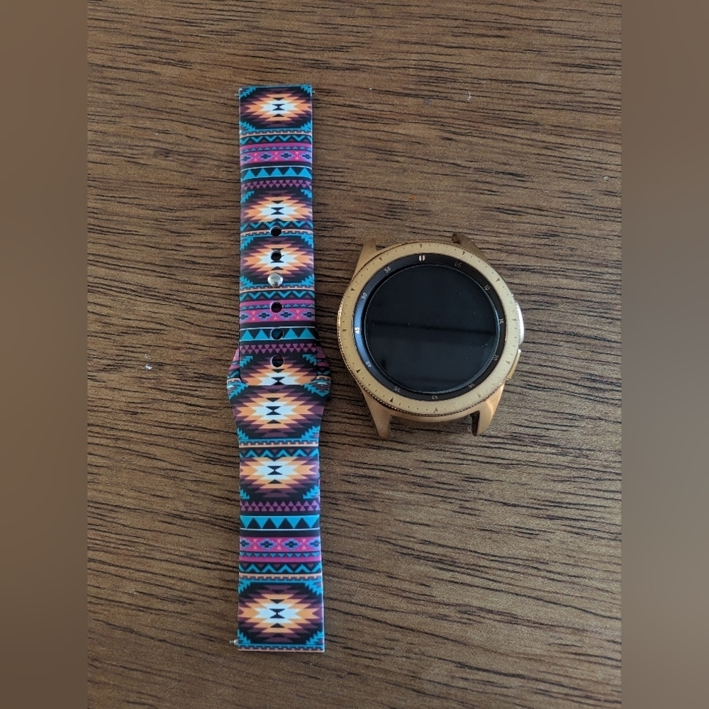 Samsung Galaxy Watch 42mm SM-R810 Rose Gold Bluetooth Smartwatch - Pre Owned